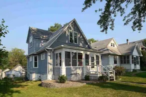 Charming Pet-Friendly House w/ Fenced Yard - Image 2
