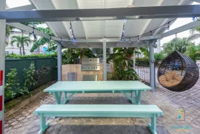 Serene Escape: Porch, Near Dover Beach & Dining - Image 3