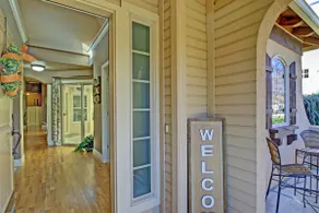 Dog Friendly Cozy Quiet Eagle ID Home sleeps 6 - Image 4