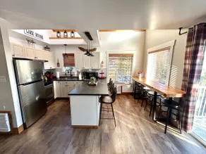 Double Cabins - Hot Tub~Buoy - Home Sweet Lakehouse/Nauti Cabin - Shuswap Vacations /Sledding Stays - Image 3