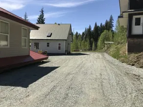 Double Cabins - Hot Tub~Buoy - Home Sweet Lakehouse/Nauti Cabin - Shuswap Vacations /Sledding Stays - Image 2