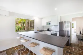 Hanalei I Pet Friendly I Directly Opposite Waterfront - Image 5