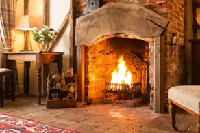 Spadgers, a flax workers cottage next to fields in a Medieval Village - Image 3