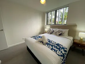 Brand New 2 BR Apt in Surfers for 6 People - Image 5