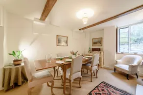 Attractive and stylish Cotswold cottage with wonderful rural views - Pear Tree Cottage, Cherington - Image 3