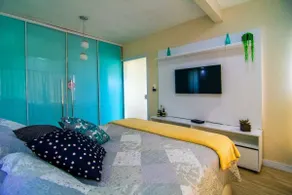 House with swimming pool 15 minutes from Beto Carreiro Park - Image 3