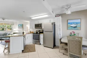 Chic St Pete Beach Oasis | Available July 4th - Image 3