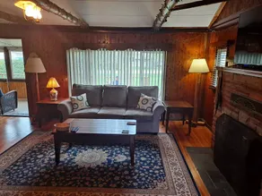 Rustic Retreat Cottage sleeps 6 with a lake view! - Image 2