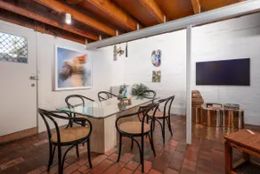 Original Fitzroy Artist's Loft in central location - Image 4