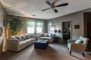 The Townsend 2 BR Apartment Located On The Bricks - Image 2