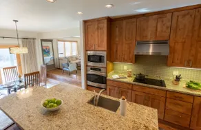 JHRL - Mystic Moose, Beautifully Renovated - Image 3