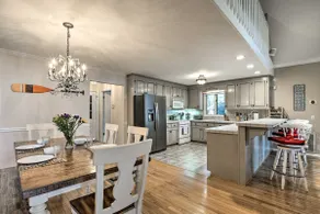 Lake Hartwell Home w/ Private Dock & Hot Tub! - Image 5