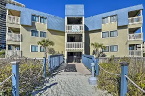 Beachfront Condo w/ Balcony: Walk to Apache Pier - Image 2