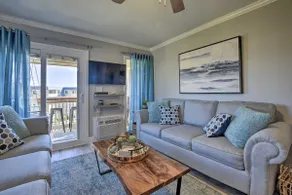 Beachfront Condo w/ Balcony: Walk to Apache Pier - Image 3