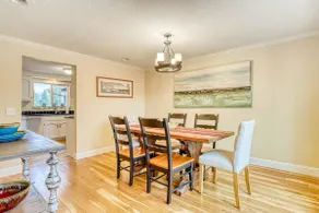 Spacious Home - Golf Course Views Central AC WiFi & Alfresco Living - Image 5