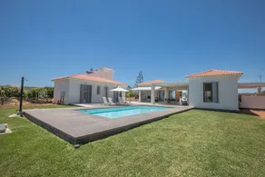Protaras Holiday Villa Kg81 Private 3 Bedroom Villa With Pool - Image 2