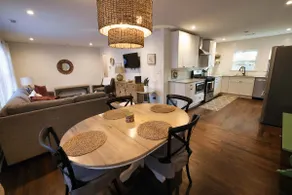 The Gilbert - Beautiful Home & Perfect Location - Image 4