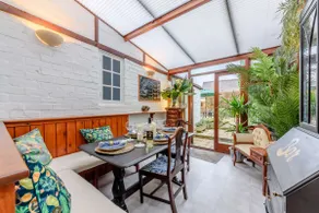 Family friendly period holiday cottage in the Cotswolds - Summer Hayes - Image 2