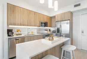 2 Bedroom -City View- Miami Design District - 320 - Image 5