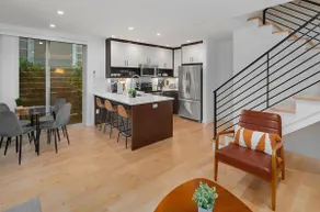 3BR Rooftop Patio Home |Steps to Broadway & PikeSt - Image 4