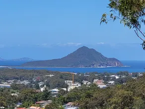 Grandview - Luxurious Entertainer with Spectacular Views - Image 3