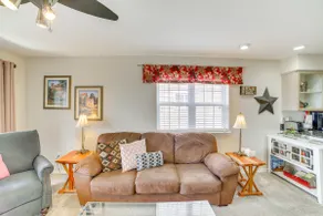 3 Mi to Branson Landing: Condo w/ Pool Access - Image 5