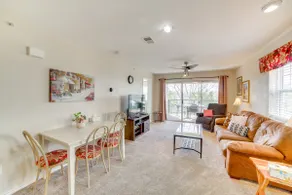 3 Mi to Branson Landing: Condo w/ Pool Access - Image 2