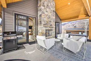 13 Mi to Slopes! Silverthorne Home w/ Pool Access - Image 2