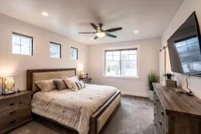 Pristine New*Home w/Hot Tub , 4 Bd 3.5 bth|Slps 18 - Image 4