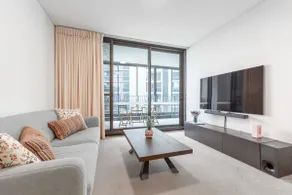 Cosy minimalism 2BD Apt near Sydney Olympic Park - Image 3