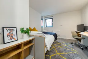For Students Only Merlin Heights Leicester - Image 2