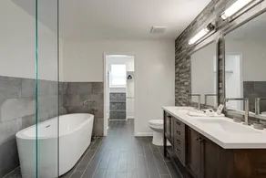 Oasis of Nashville, With a pool and Hot Tub ! - Image 4