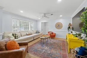 4BR Ranch Home w/Pool - 2 Ensuites- 3 King Beds - Image 5
