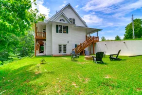Lake Cumberland Retreat w/ Deck & Views! - Image 2