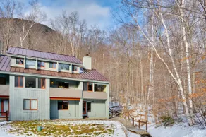 Lincoln Condo w/ Balcony & View < 2 Mi to Loon Mtn - Image 3