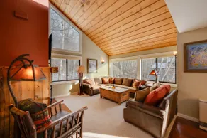 Lincoln Condo w/ Balcony & View < 2 Mi to Loon Mtn - Image 4