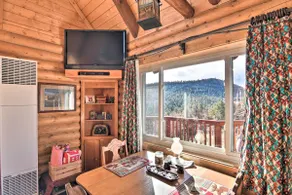 Évasion isolée avec terrasse et vues panoramiques sur les montagnes ! - Image 5