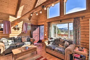 Évasion isolée avec terrasse et vues panoramiques sur les montagnes ! - Image 3