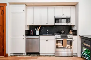 Lodge at Spruce Peak! Amazing 2 BR ! Ski In-Out! - Image 4