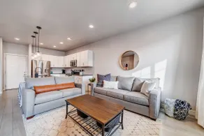 Upscale Bluffdale Townhome w/2 Car Garage - Image 2