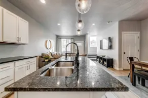 Upscale Bluffdale Townhome w/2 Car Garage - Image 5