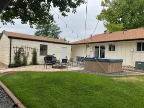 Knock's Hot Tub Haven in Loveland - Image 5