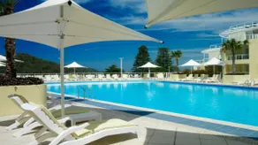 Courtyard to Pool,walk to beach,cafes & restaurant - Image 2