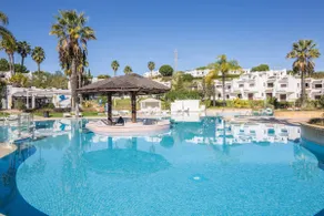 Albufeira Apartment - Image 2