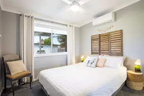 Roskell Retreat Pet Friendly 5 Mins Walk to Beach - Image 4