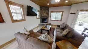 Paradise Found on the River - In Town - New Property - Pet Friendly - Image 3