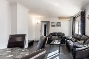 Penthouse la Riera - Image 4