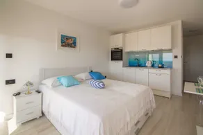 Nona Draga - Studio Apartment with Sea View - Image 4