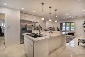 Renovated Griffith Family Home in Chicagoland Area - Image 2
