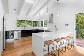Bellarine Lake House Ocean Grove - Image 2
